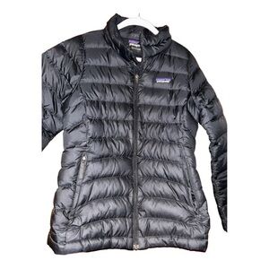 Girls Patagonia black puff jacket size M size 10 unisex